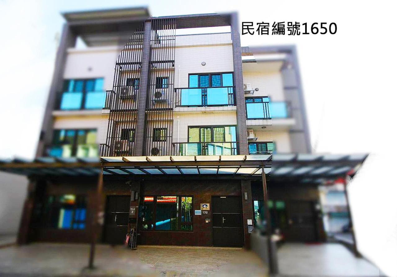 靜夜市親子民宿 Lotung Kültér fotó